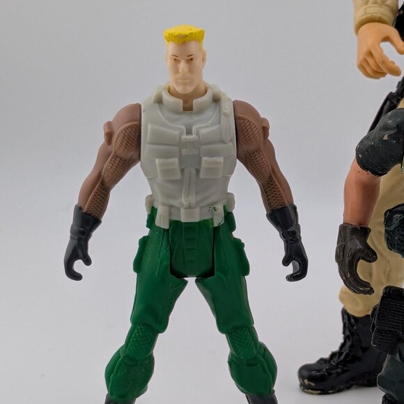Vintage Military Action Figures Bundle – Classic GI Joe Style - Picture 4 of 7